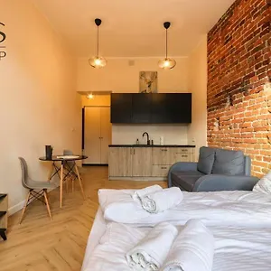  Apartament W Zabytkowej Kamienicy, Strzelecka 19 Polska